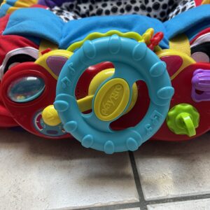 Coussin d’activités avec tablette musicale Playgro