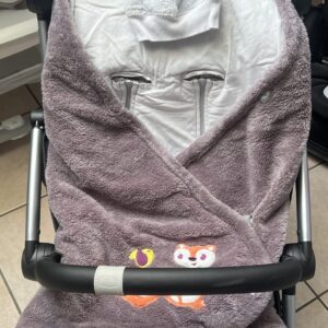 Couverture Bemini avec bonnet