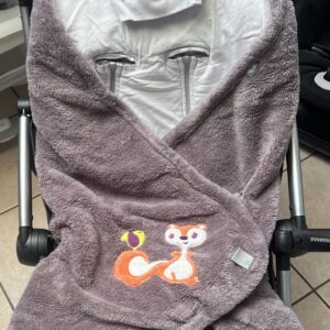 Couverture Bemini avec bonnet