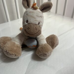 Peluche musicale Nattou