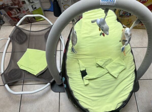 Pouf bébé Doomoo + bascule + arche