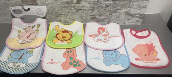 Lot de 7 bavoirs