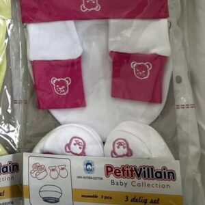 Set bonnet, moufles, chaussons