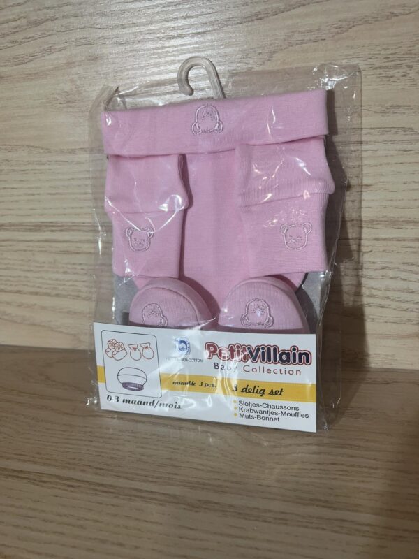 Set bonnet, moufles, chaussons
